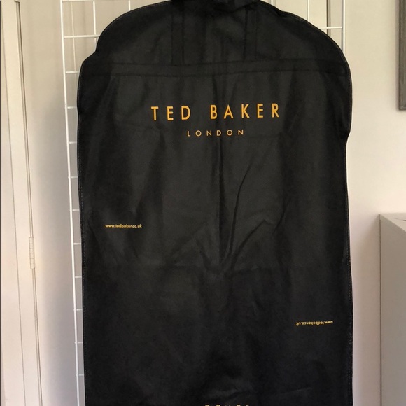 Ted Baker men’s dark grey fitted suit /more photos - Picture 8 of 8